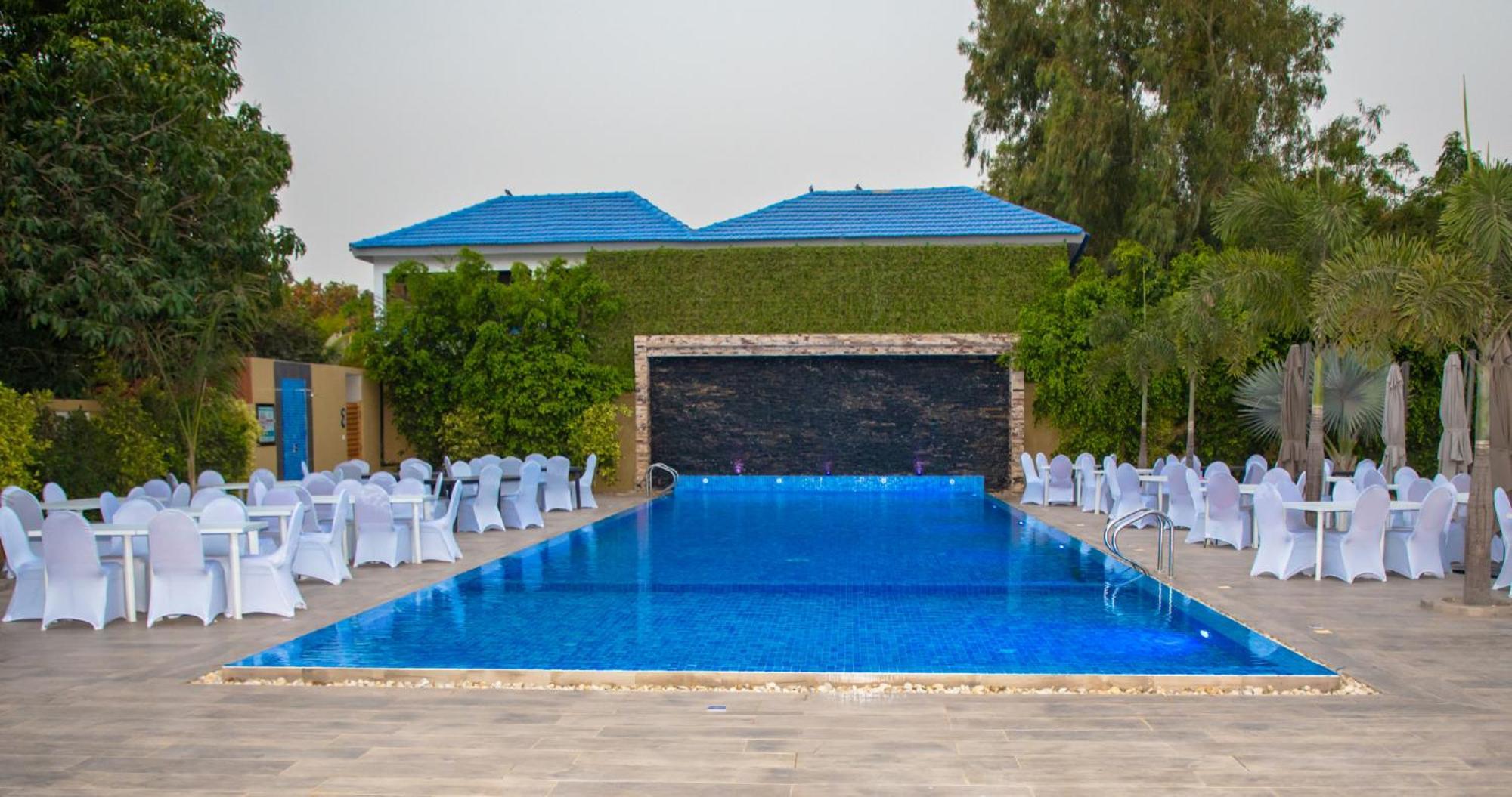 Hotel Du Parc Ngaring Ngoại thất bức ảnh